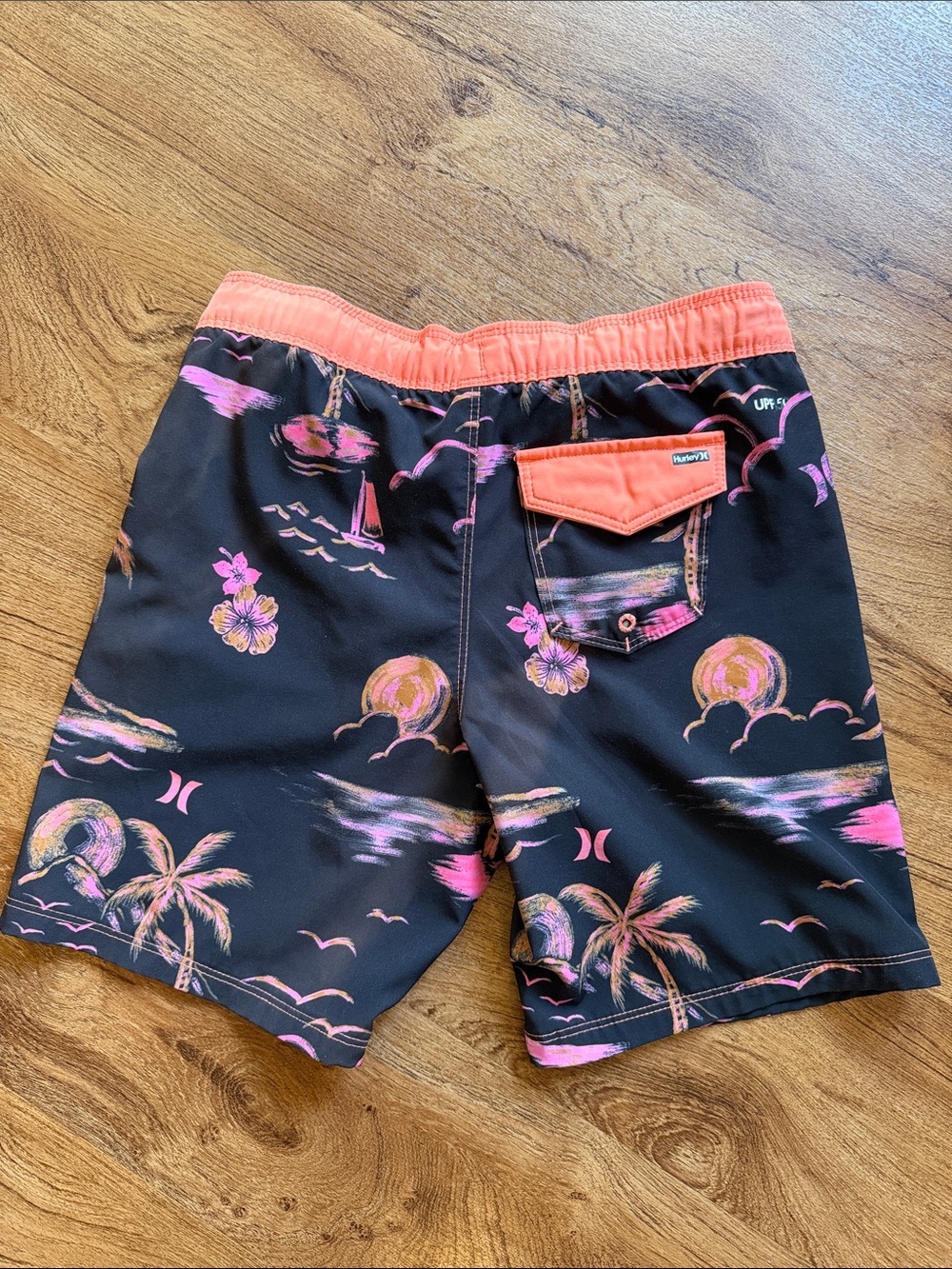Hurley Boys 7/8 Tropical Palm Tree Sunset Boardshorts Swim Trunks - Picture 4 of 9